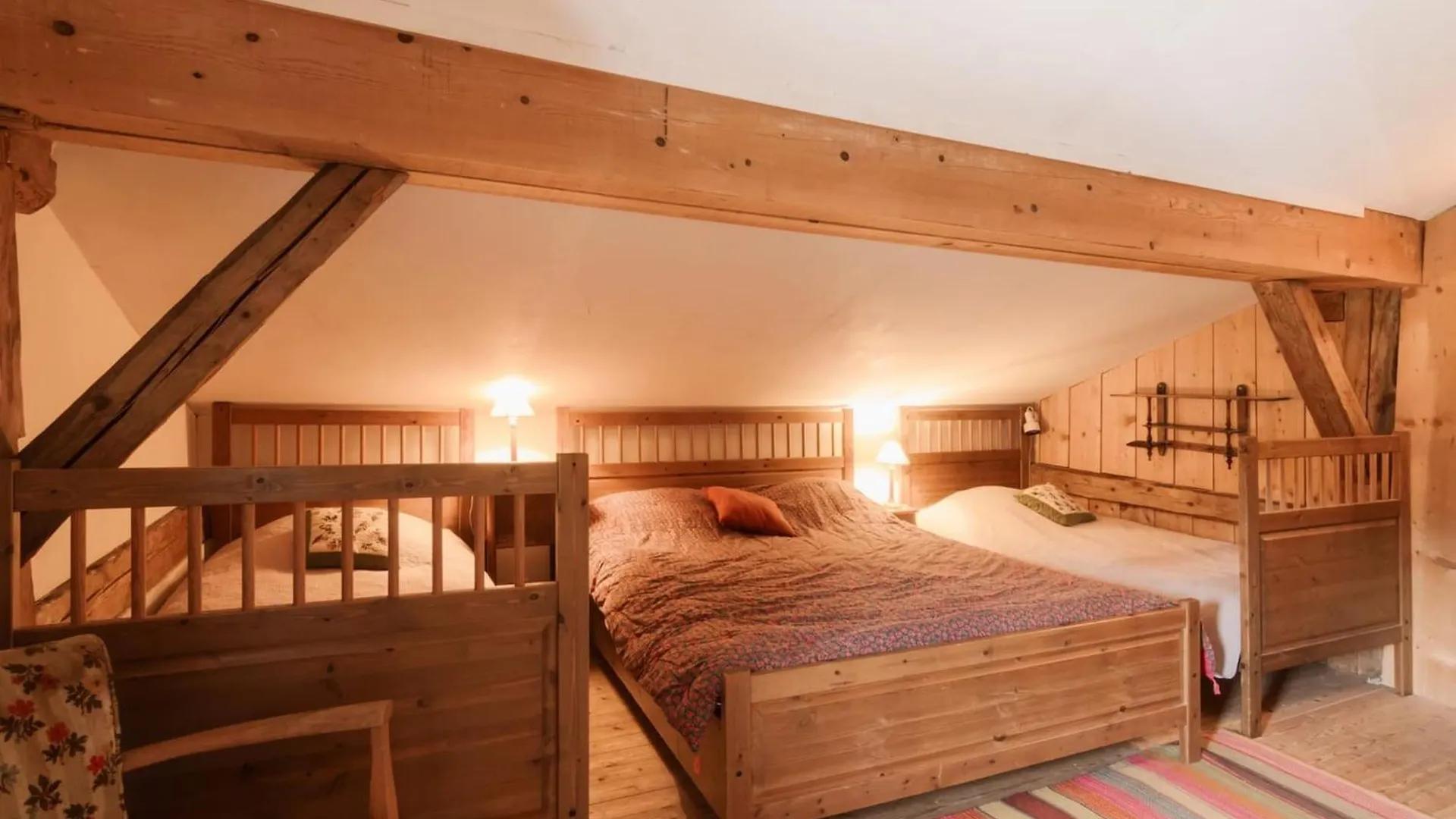 Le Ruisseau, Lindarets, Authentique, 11 Personnes Villa Montriond