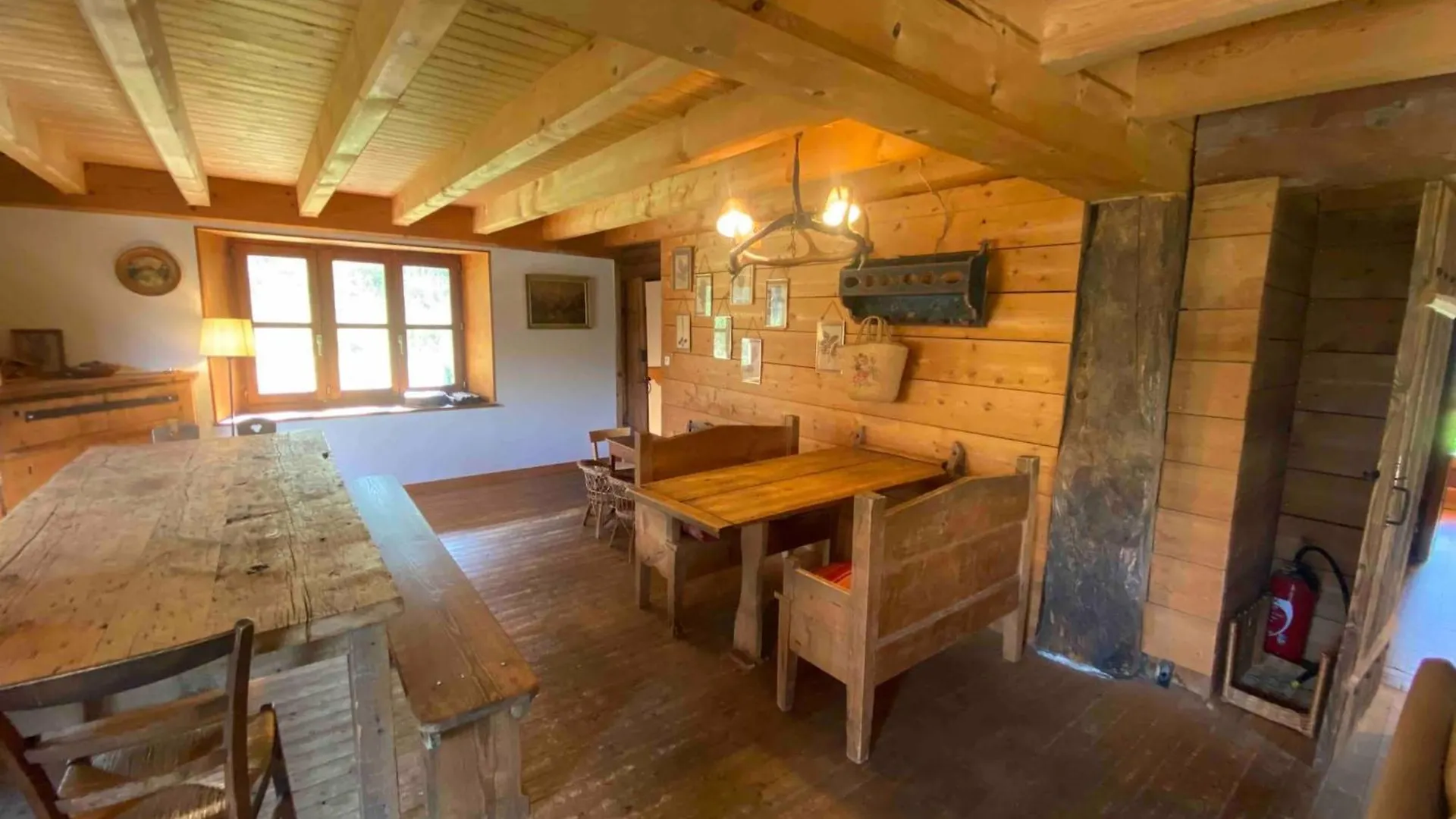 Chalet Le Ruisseau, Lindarets, Authentique, 11 Personnes Villa Montriond