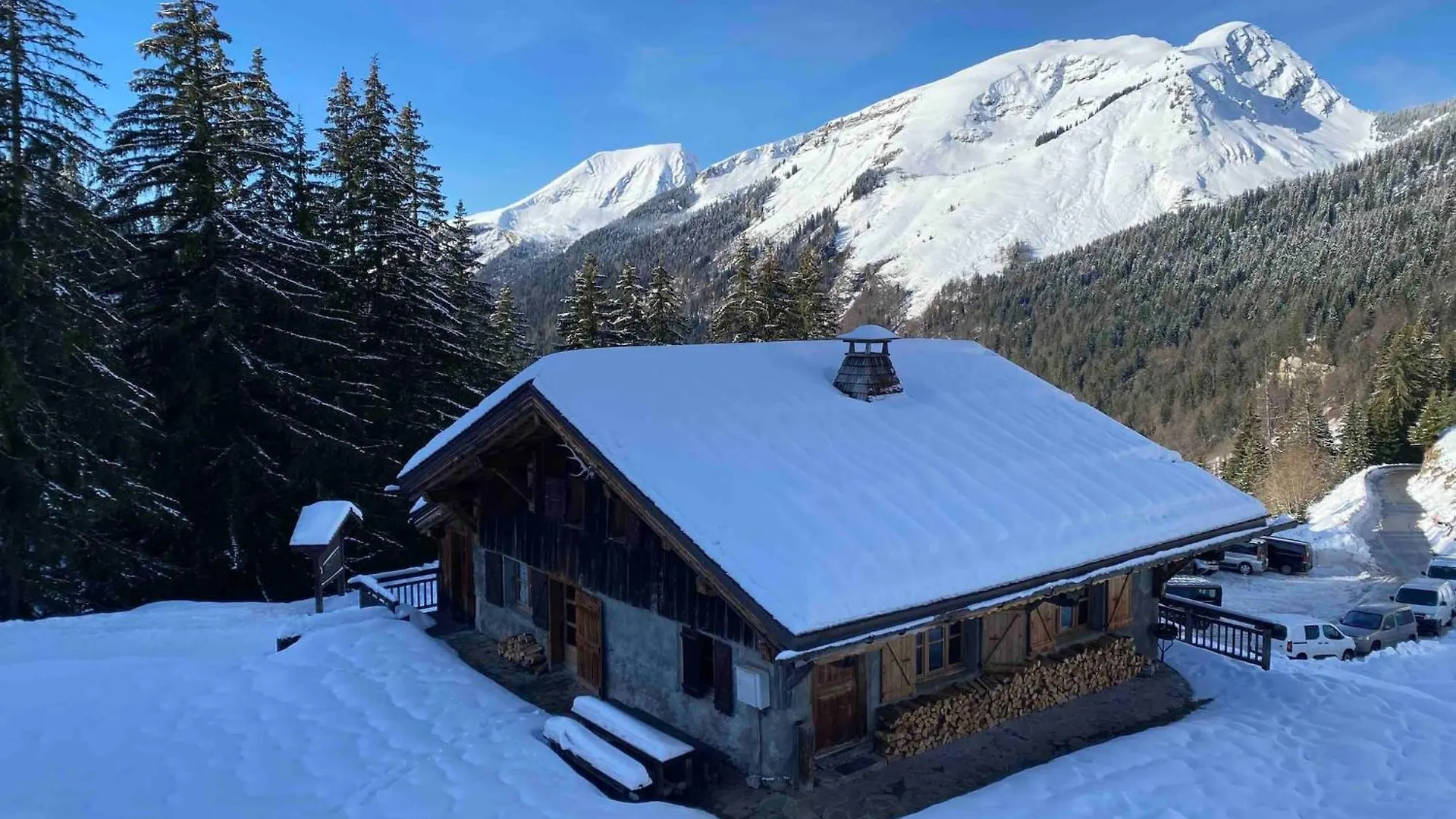 Le Ruisseau, Lindarets, Authentique, 11 Personnes Villa Montriond